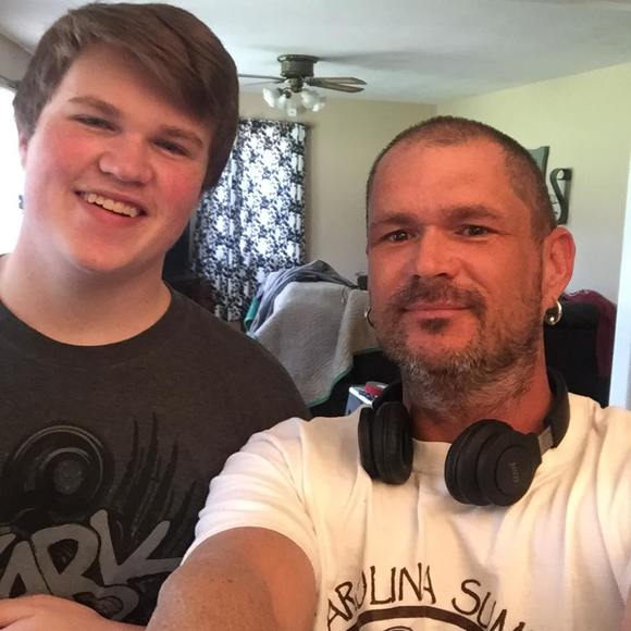 Meet your Posher, Jonathan - Picture 1 of 1